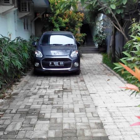 Makassar Breeze Place Residence Exteriör bild