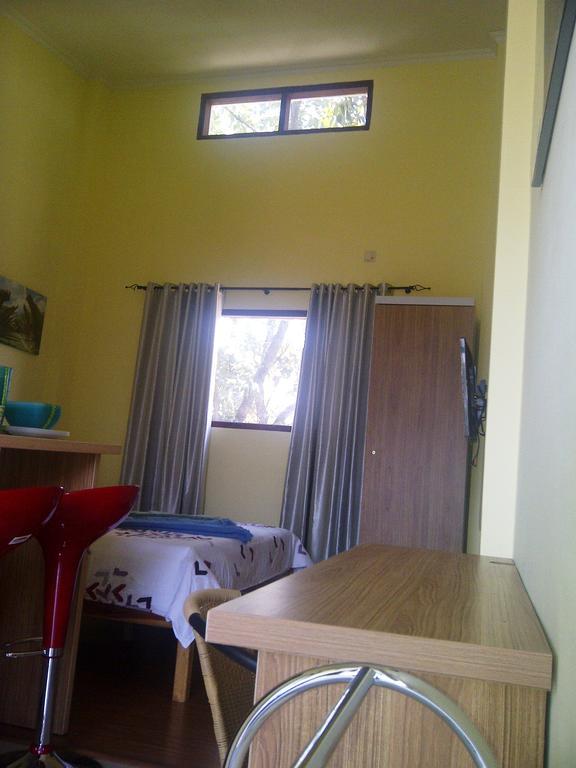 Makassar Breeze Place Residence Rum bild