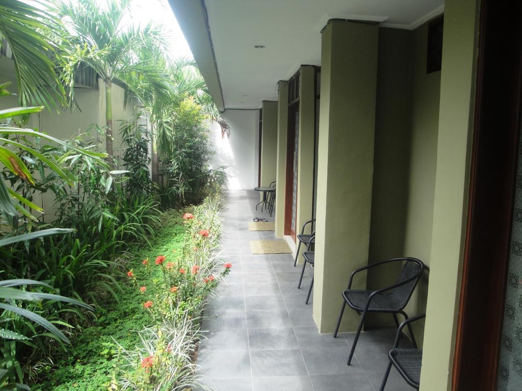 Makassar Breeze Place Residence Exteriör bild
